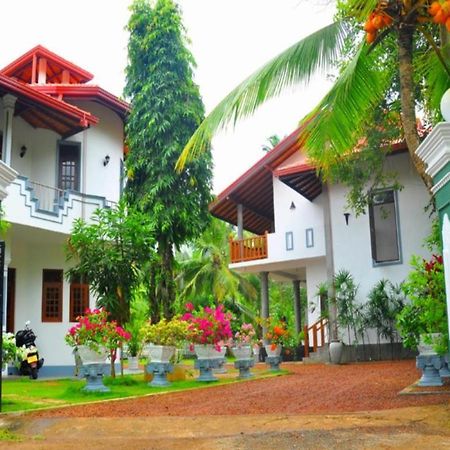 Canal Villa Бентота Екстериор снимка